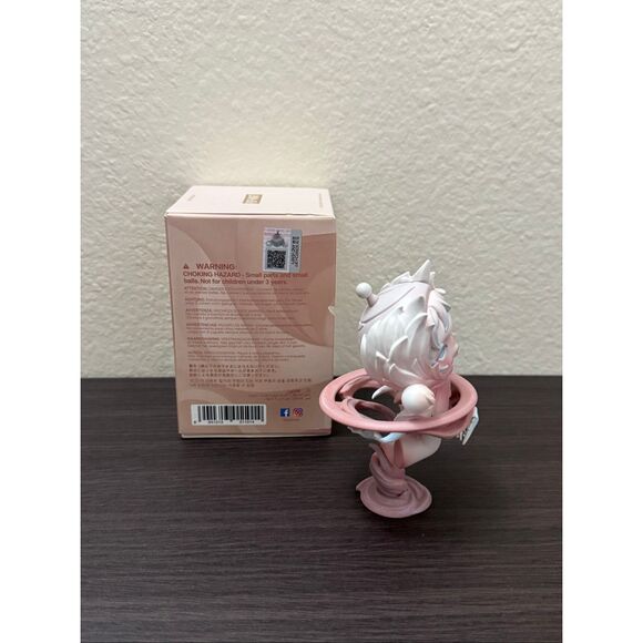 POP MART Skullpanda The Paradox Series Figure - Flying High - Picture 4 of 4